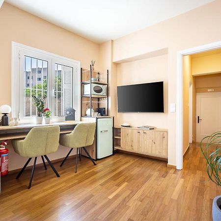 Oasis Athens - Boutique Suites Екстер'єр фото