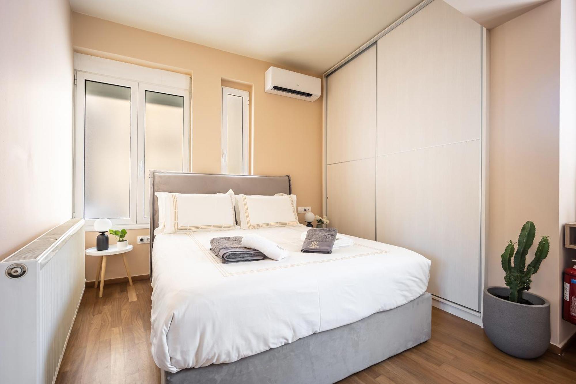 Oasis Athens - Boutique Suites Екстер'єр фото