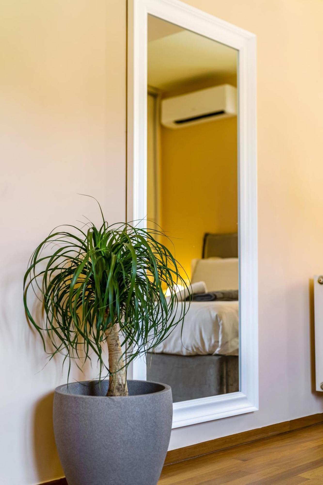 Oasis Athens - Boutique Suites Екстер'єр фото