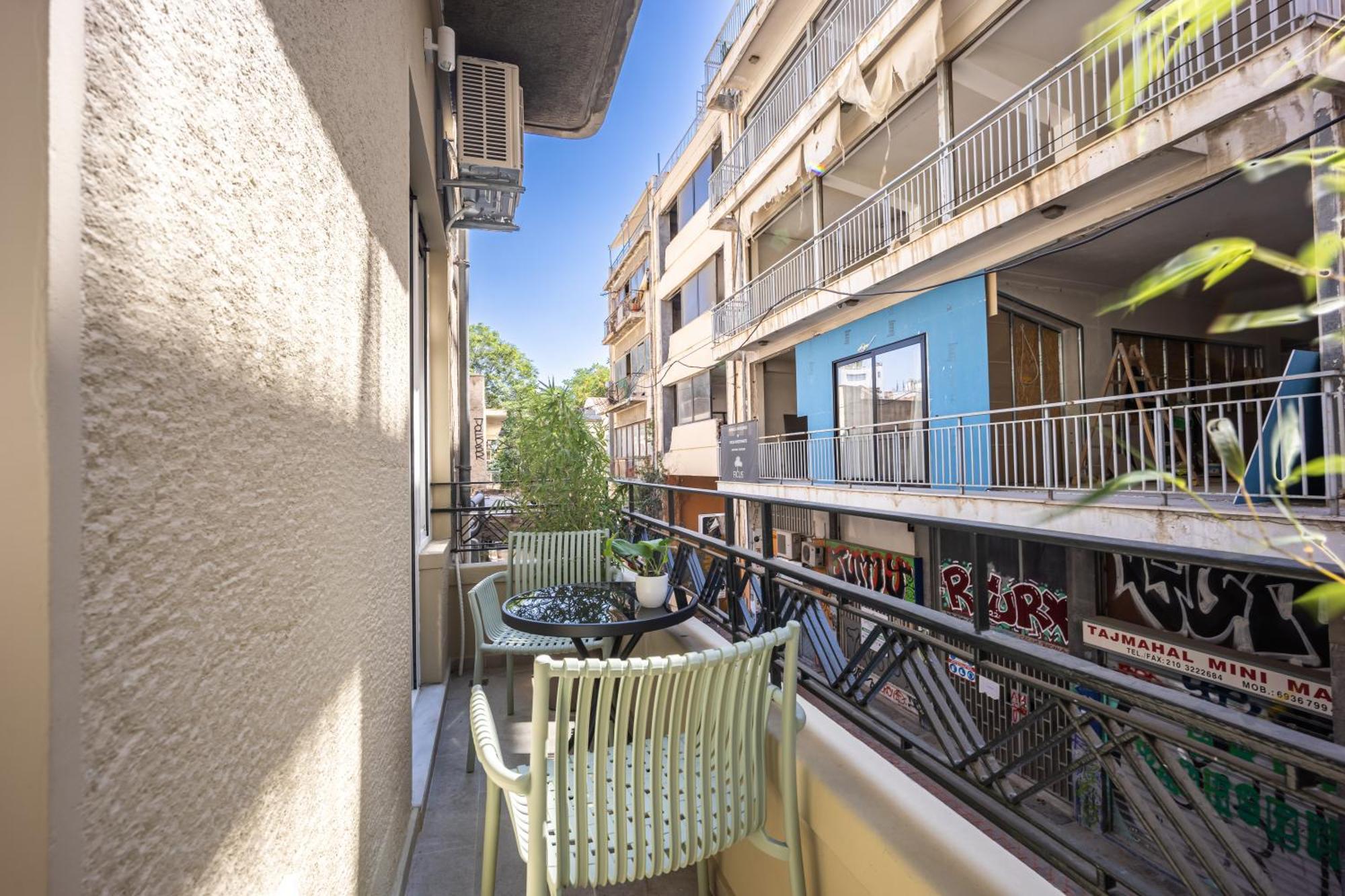 Oasis Athens - Boutique Suites Екстер'єр фото
